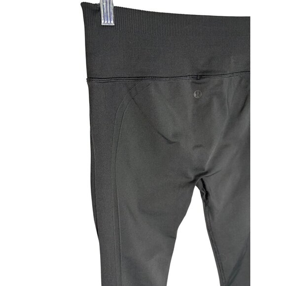 Lululemon Ebb to Street Black Tight-sz approx. 6 - Picture 9 of 10